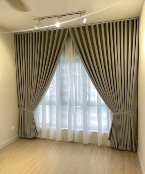 soundproof curtain installation in Dubai Villa Home